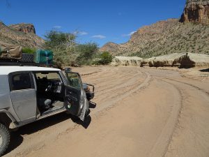 beeindruckenden khowarib-schlucht im nordwesten namibias